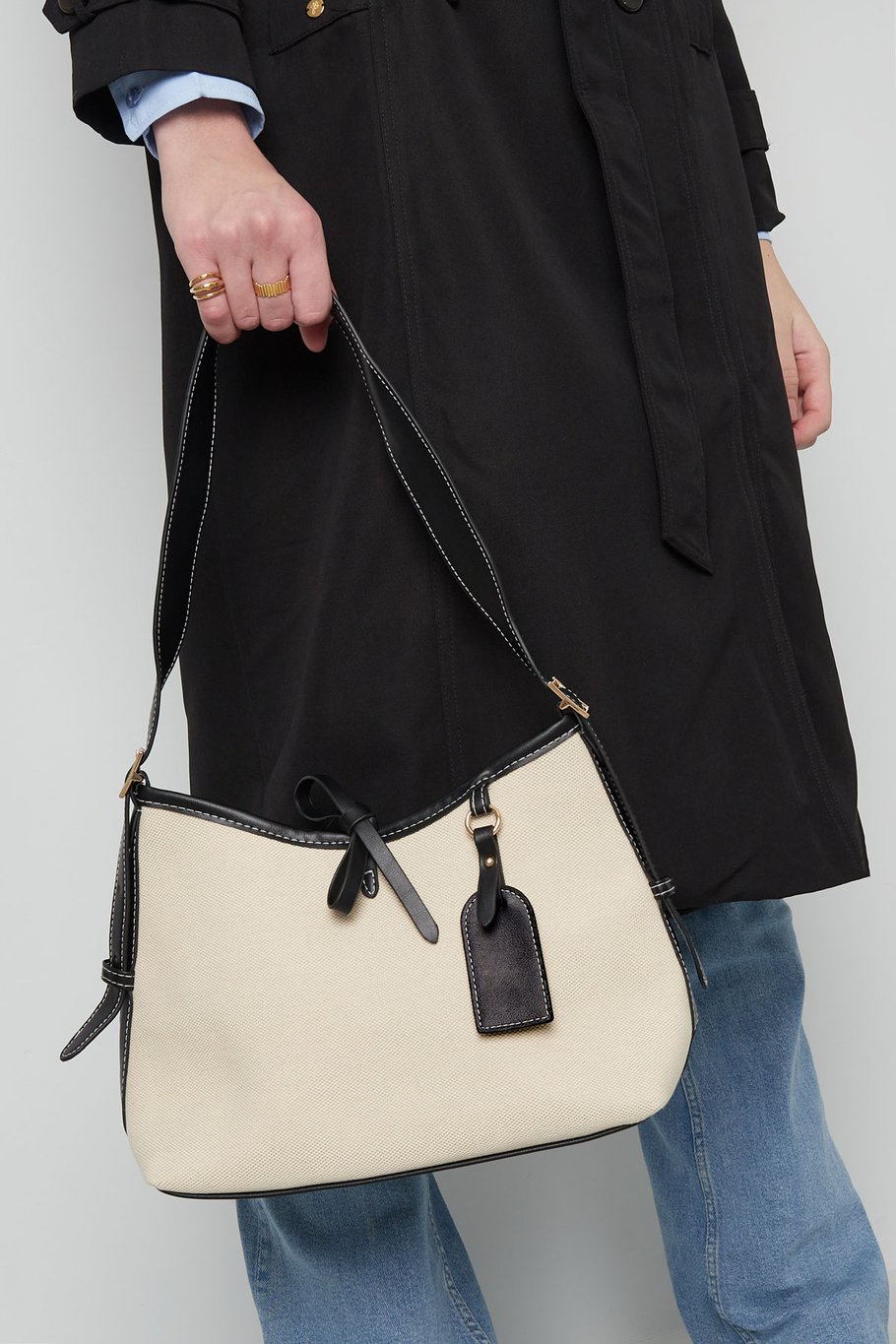 Borsa chic con tracolla regolabile - beige Immagine3